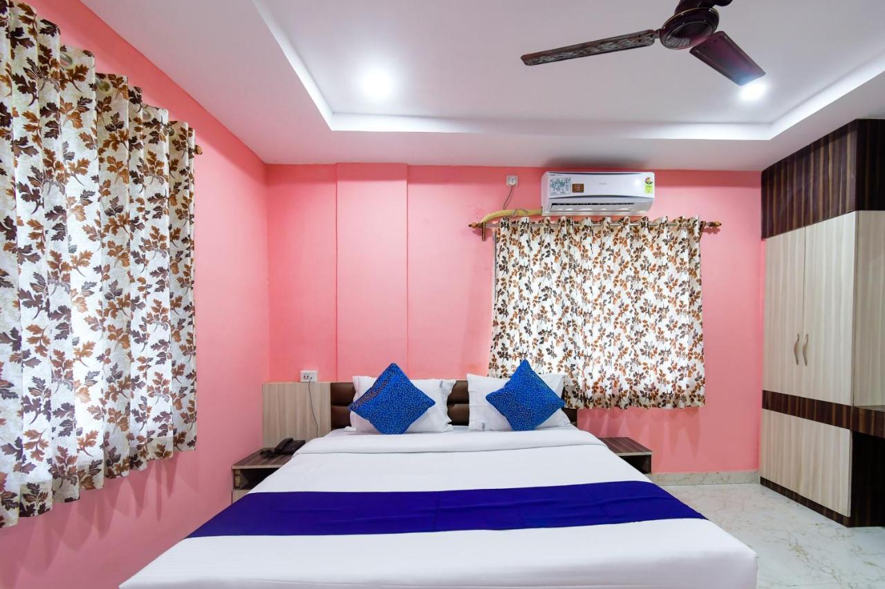 Hotel Blue Abedin Колката Екстериор снимка