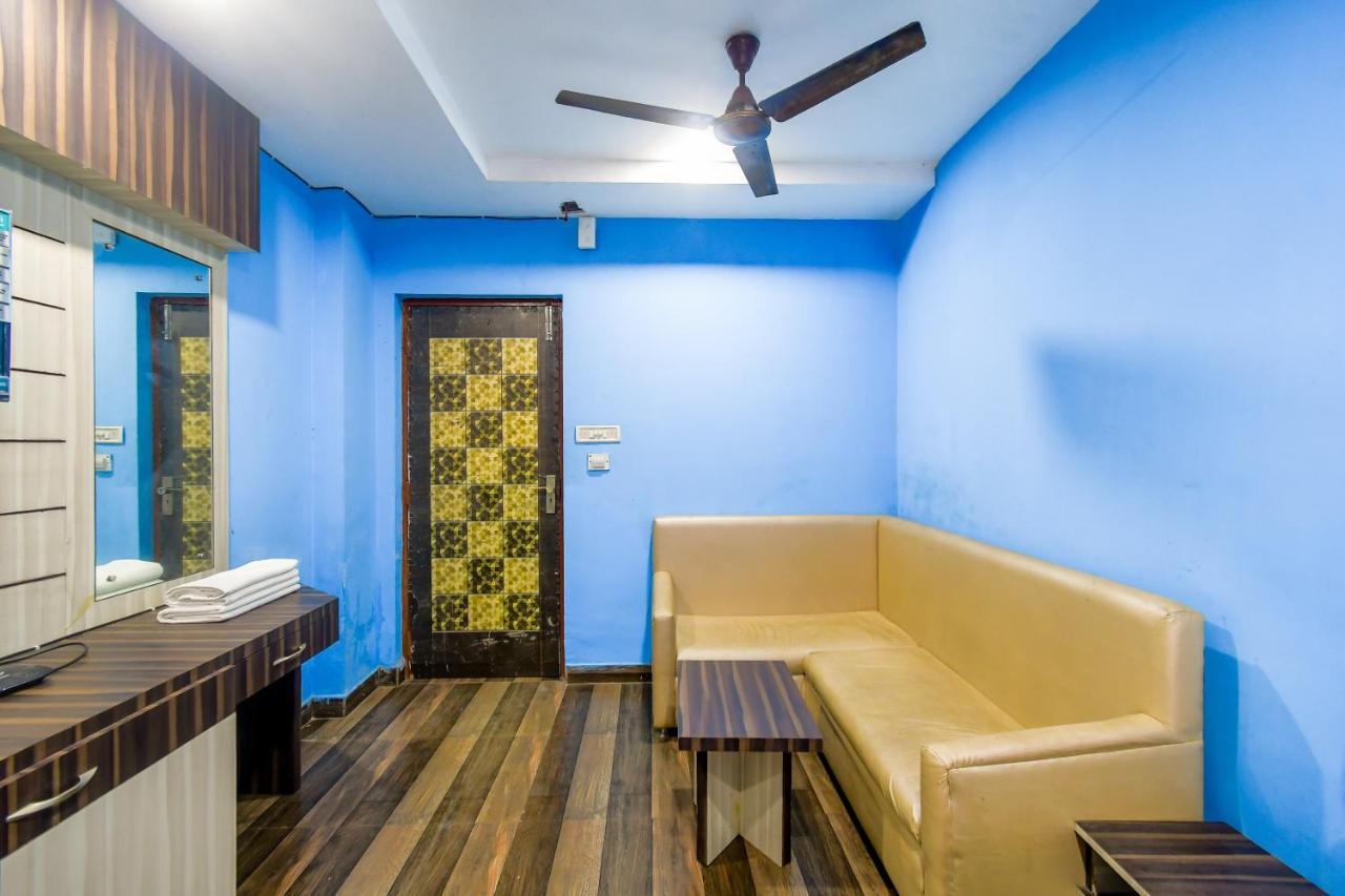 Hotel Blue Abedin Колката Екстериор снимка