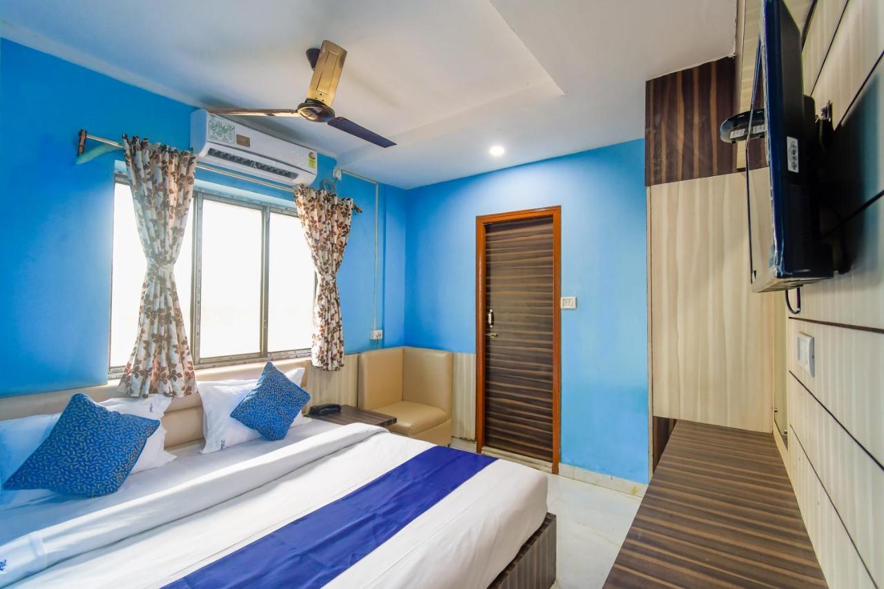 Hotel Blue Abedin Колката Екстериор снимка