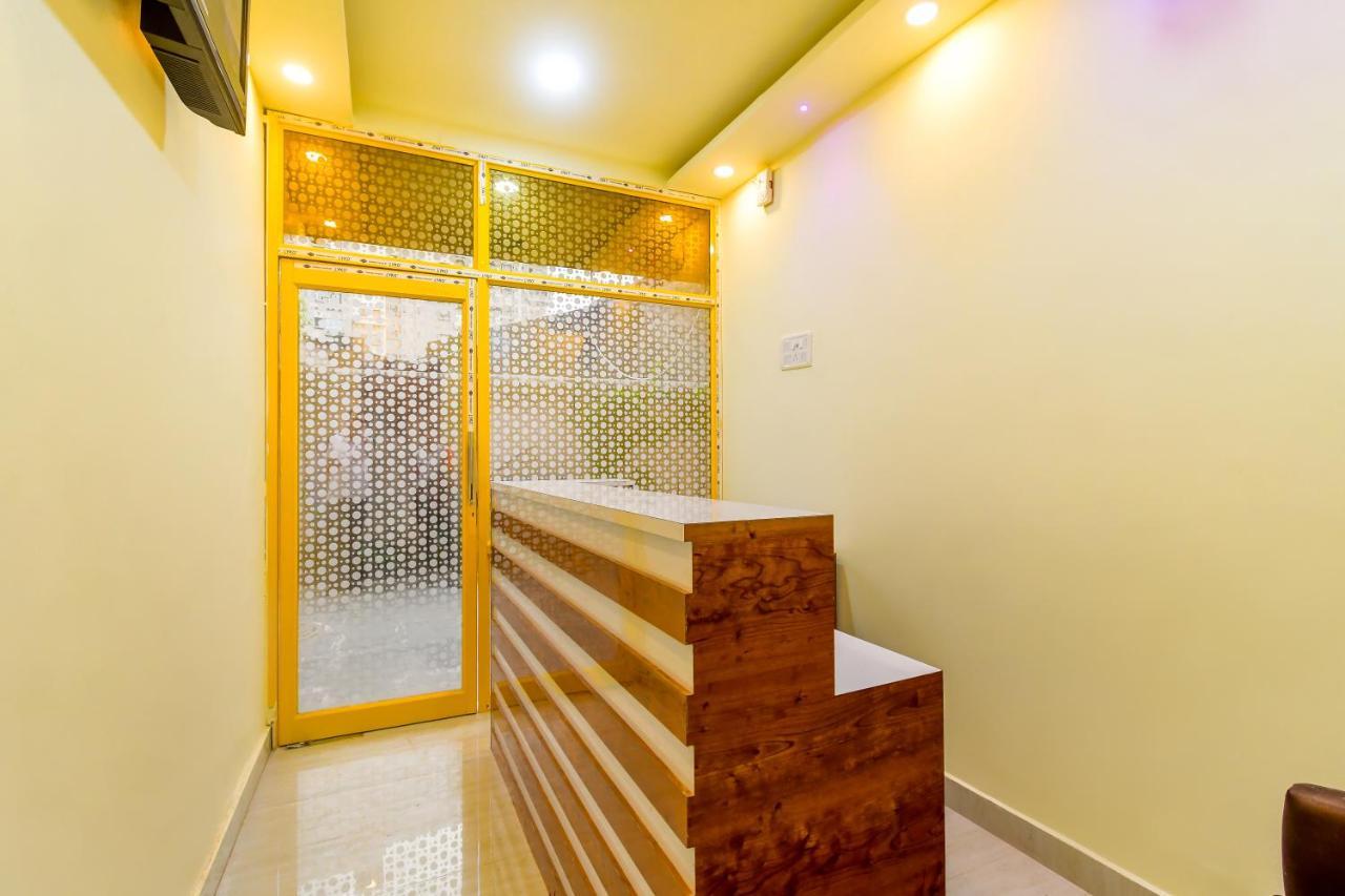 Hotel Blue Abedin Колката Екстериор снимка